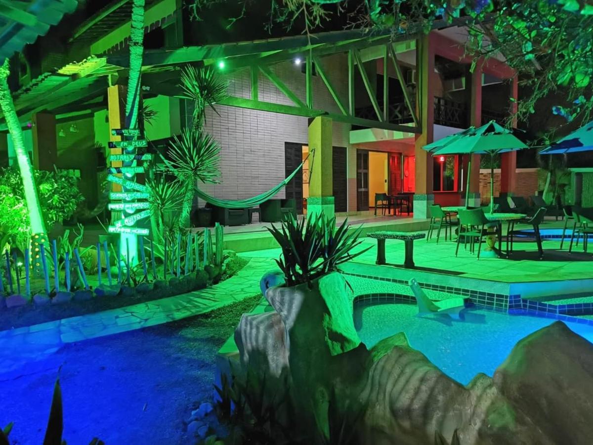 Pousada Flamboyant Village เบเบรีเบ ภายนอก รูปภาพ
