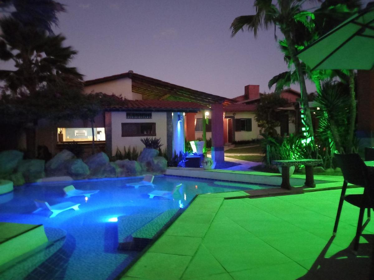 Pousada Flamboyant Village เบเบรีเบ ภายนอก รูปภาพ